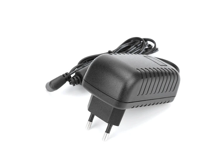 Xvive A2 - 9v DC, 2000mA Strømforsyning for pedaler 